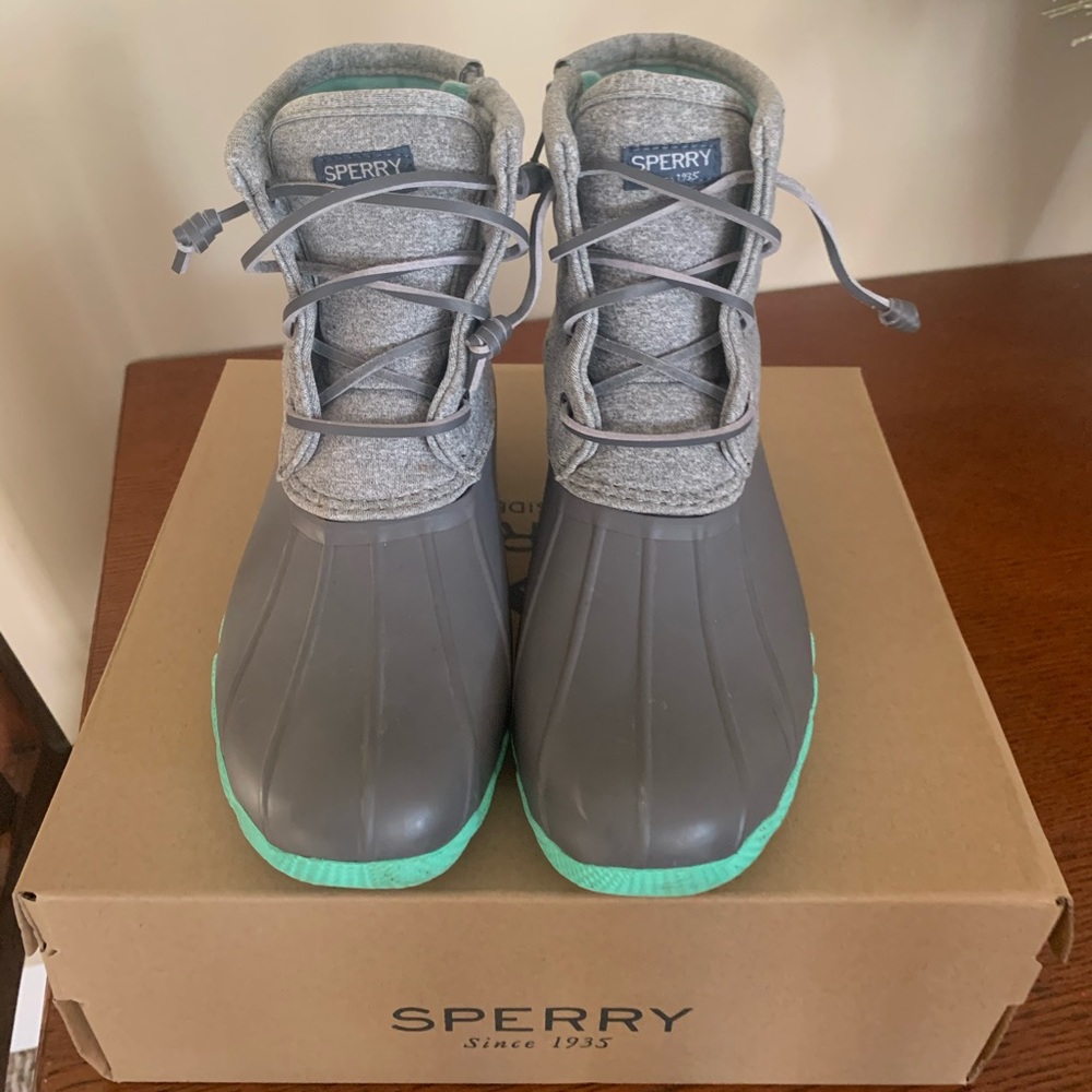 Big Girls Sperry Saltwater duck boots
